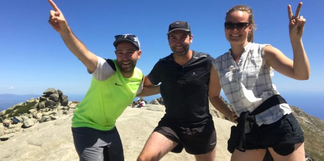 Avec deux compagnons de marche Aurélien et Mathieu au col