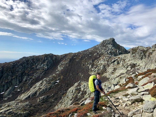 olivier-sur-le-chemin-de-crete-gr20