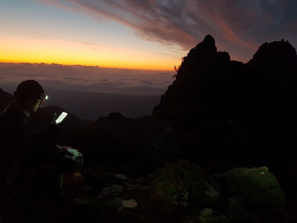gr20 au petit matin